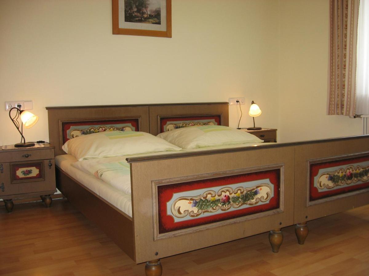 Maiburger Bed & Breakfast Thalgau Exterior photo